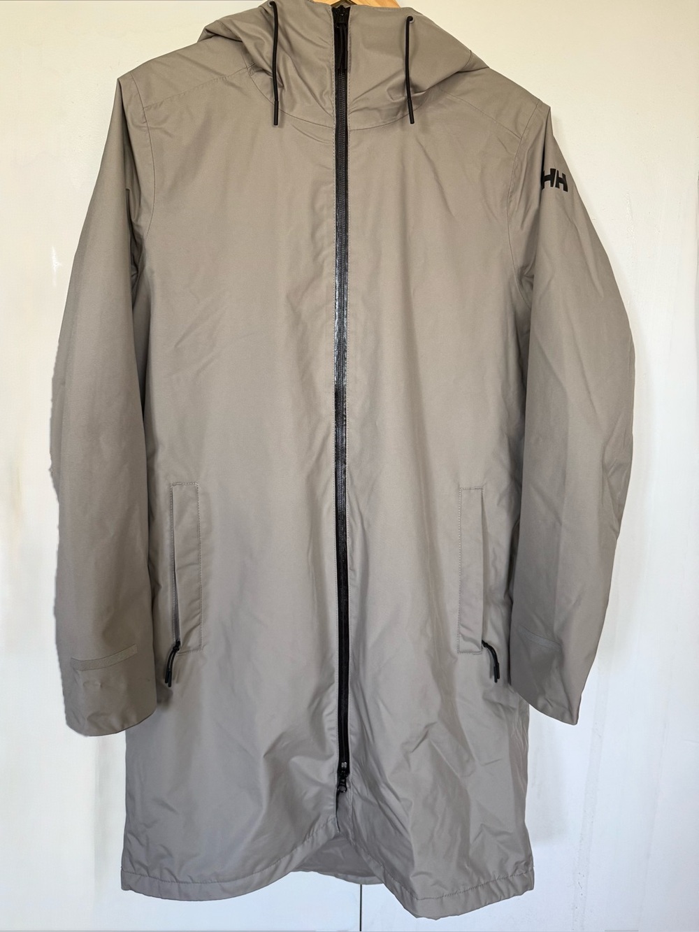 VGUC Helly Hansen Women’s Lily Hooded insulated Raincoat in Taupe-Beige, L